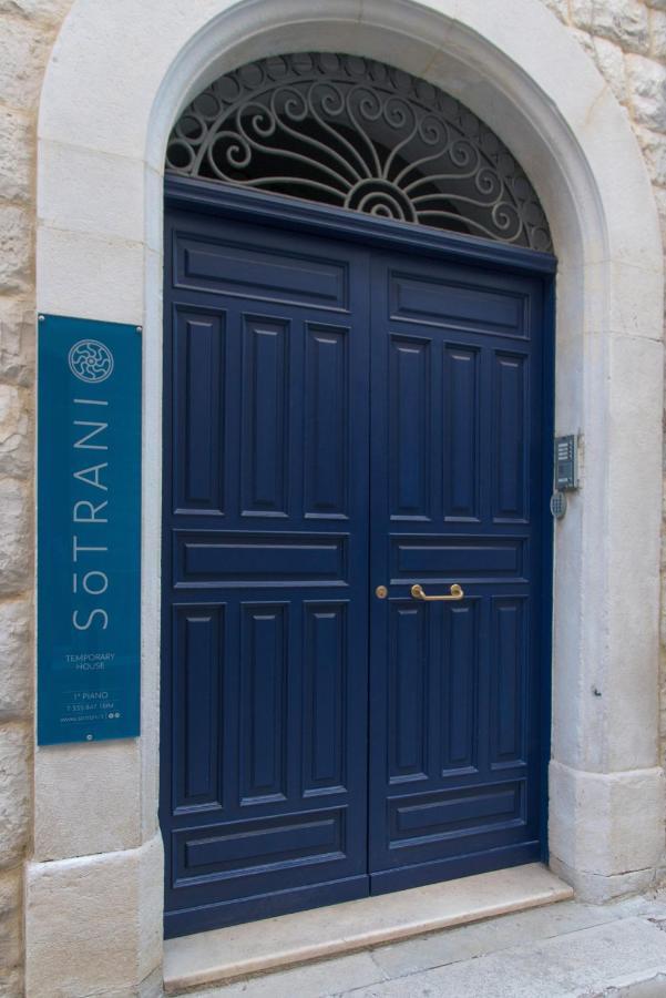 Bed and Breakfast Sotrani Exterior foto